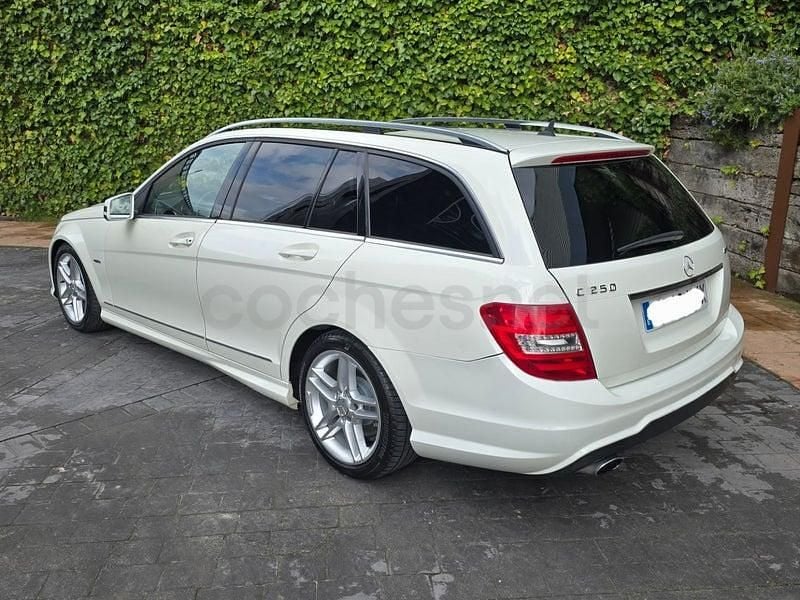 Usado Mercedes C250 204 CV (150 kW) 2013 Blanco Familiar