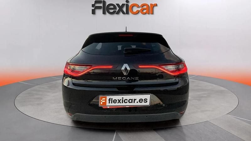 Usado Renault Mégane IV Business 140 CV (102 kW) 2020 Negro Utilitario