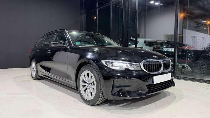 Usado BMW 320 190 CV (139 kW) 2020 Negro Familiar