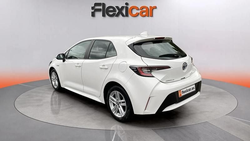 Usado Toyota Corolla Active 122 CV (89 kW) 2019 Blanco Utilitario
