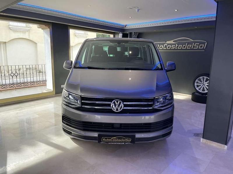 Usado VW Caravelle 150 CV (110 kW) 2019 Marrón Monovolumen