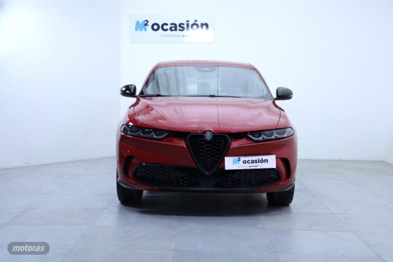 Usado Alfa Romeo Tonale Veloce 130 CV (95 kW) 2023 Rojo SUV