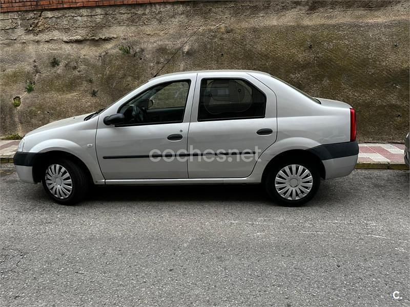 Occasion Dacia Logan Lauréate 90 ch (66 kW) 2008 Gris Berline