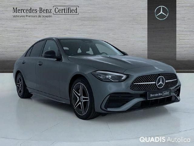Usado Mercedes C300e AMG line 313 CV (230 kW) 2024 Gris selenita