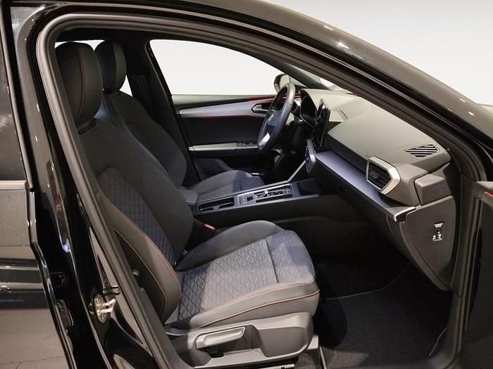 Usado Seat Leon FR 150 CV (110 kW) 2024 Negro