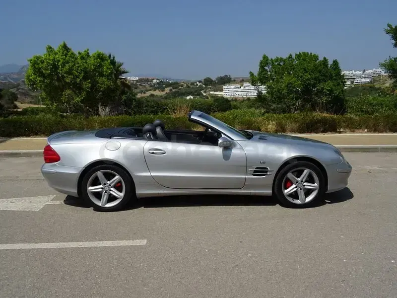 Usado Mercedes SL500 306 CV (225 kW) 2002 Gris / plata Descapotable