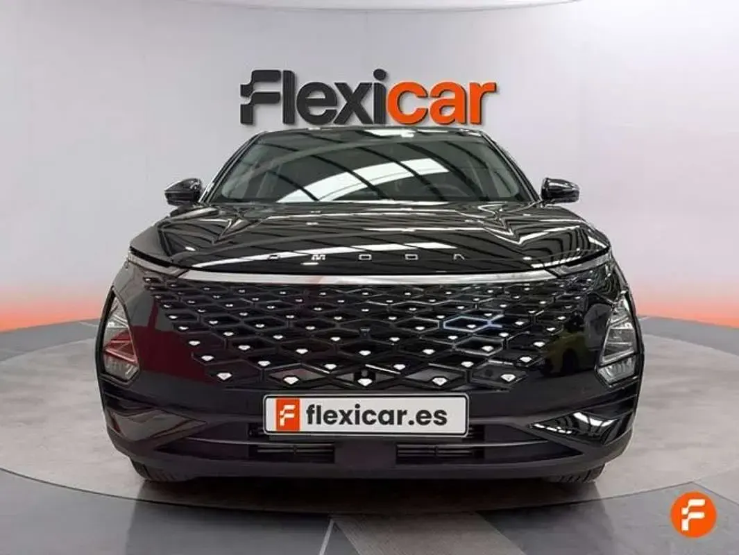 Usado Omoda 5 185 CV (136 kW) 2024 Negro SUV