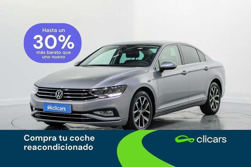 Plateado Usado 2019 VW Passat Executive Berlina | 18.190 € (Precio justo) - Imagen 1/1