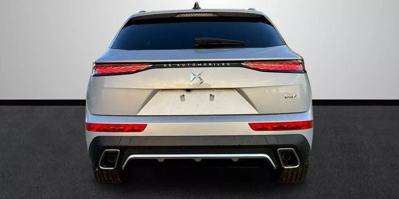 Usado DS Automobiles DS7 Crossback 225 CV (165 kW) 2024 Gris claro SUV