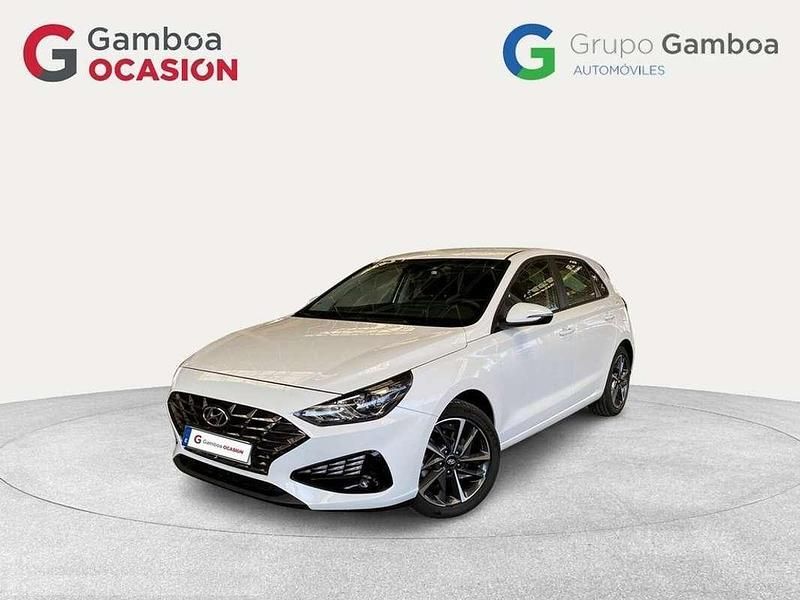 Blanco Usado 2024 Hyundai i30 Berlina | 16.360 € (Super precio) - Imagen 1/4