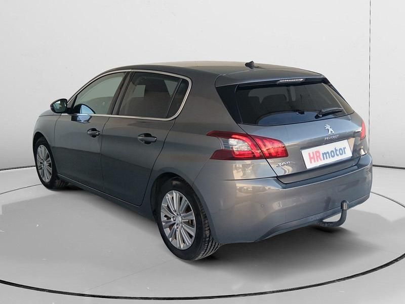 Usado Peugeot 308 Style 110 CV (80 kW) 2015 Negro Utilitario