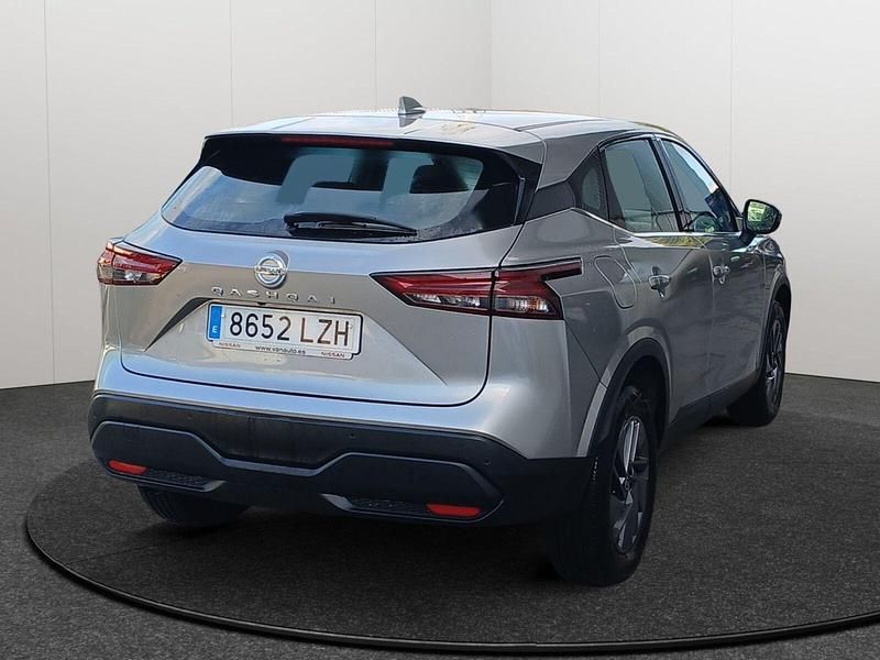 Usado Nissan Qashqai Acenta 158 CV (116 kW) 2022 Gris / plata SUV