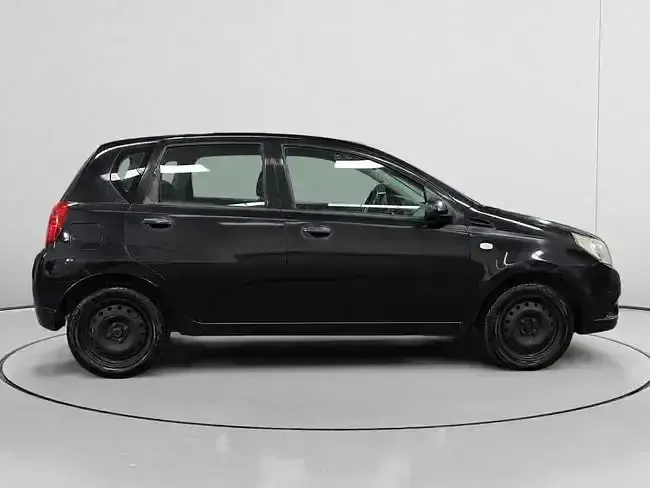 Usado Chevrolet Aveo LS 86 CV (63 kW) 2012 Gris Utilitario