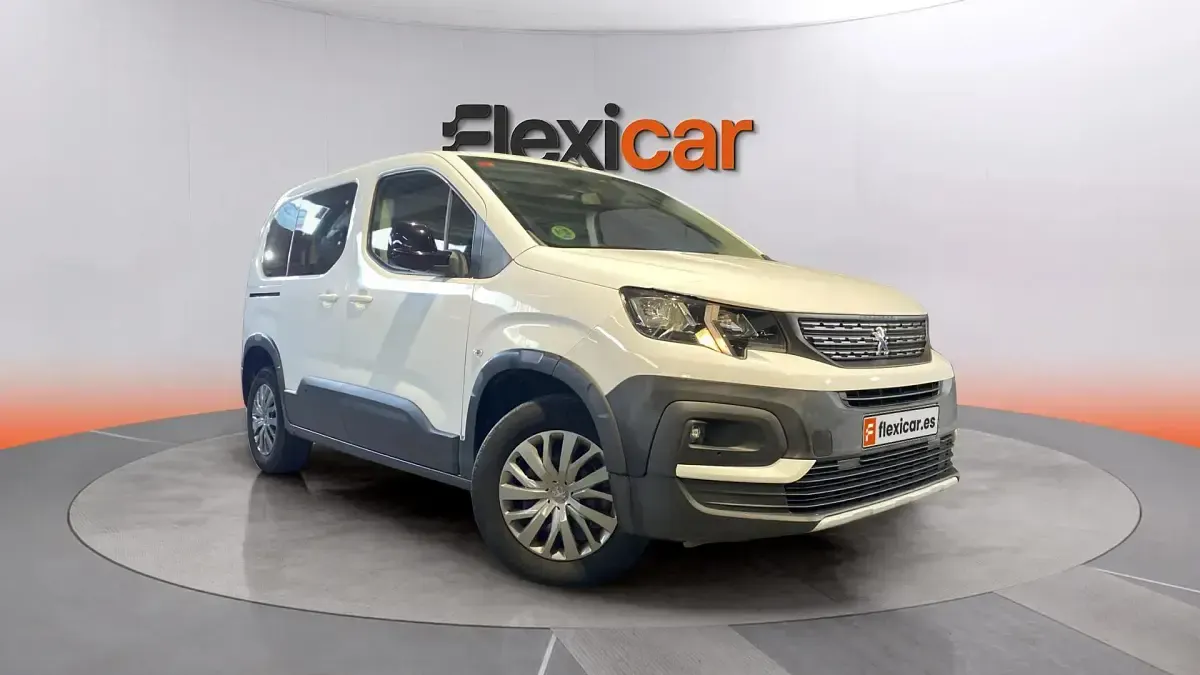 Usado Peugeot Rifter Business-Line 102 CV (75 kW) 2023 Monovolumen