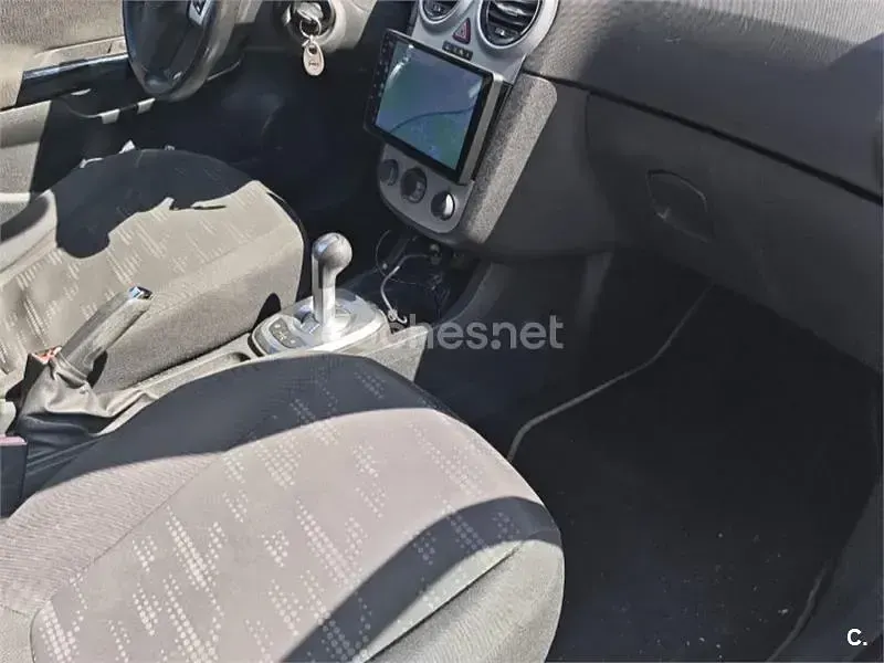 Usado Opel Corsa 85 CV (62 kW) 2011 Blanco Utilitario