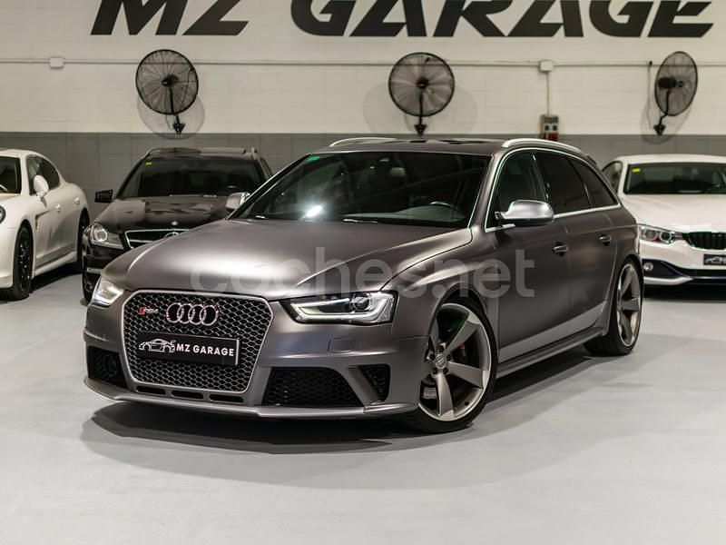 Gris / plata Usado 2013 Audi RS4 Comfort Familiar | 36.990 € - Imagen 1/4
