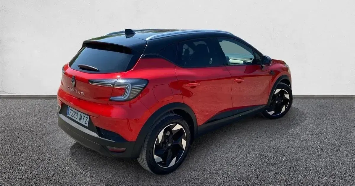 Usado Renault Captur Techno 100 CV (73 kW) 2025 SUV
