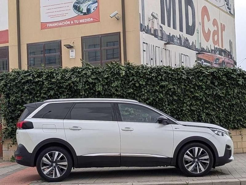 Usado Peugeot 5008 GT 181 CV (133 kW) 2020 Blanco SUV
