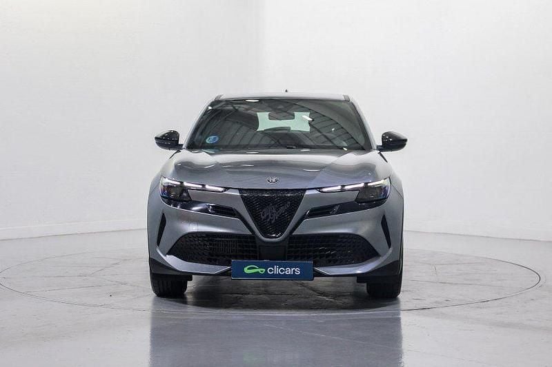 Usado Alfa Romeo Junior 136 CV (100 kW) 2025 Gris SUV