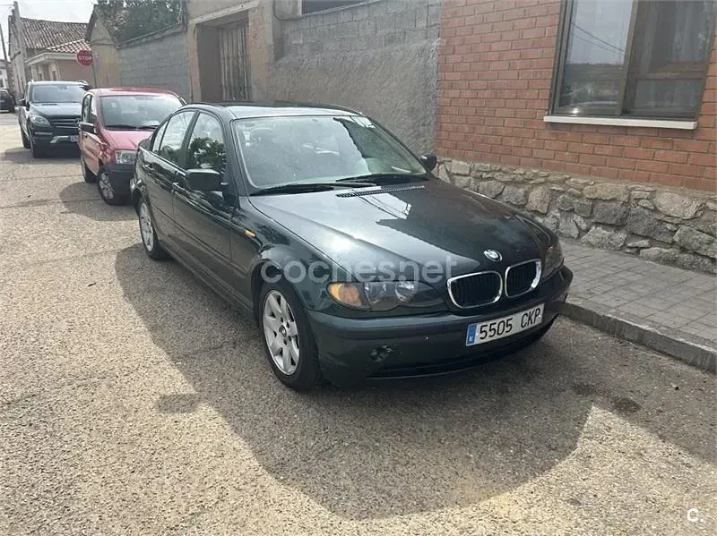 Usado BMW 320 150 HP (110 kW) 2003 Preto Sedan