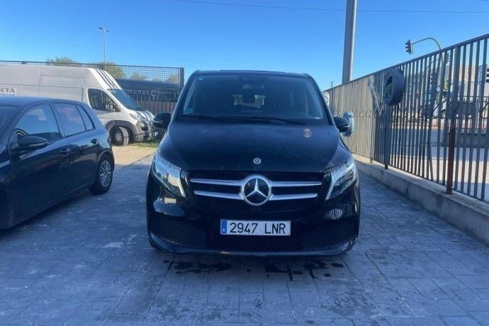 Usado 2020 Mercedes V220 Monovolumen | 39.400 € - Imagen 1/4