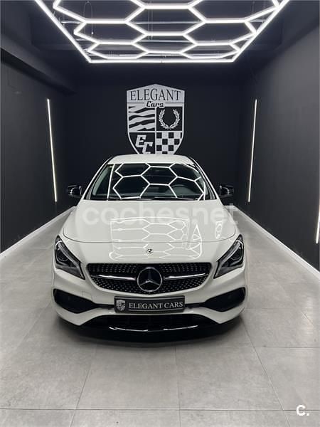 Usado Mercedes CLA220 177 CV (130 kW) 2018 Blanco Berlina