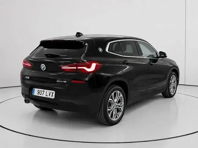 Usado BMW X2 Comfort Edition 140 CV (102 kW) 2022 Negro SUV