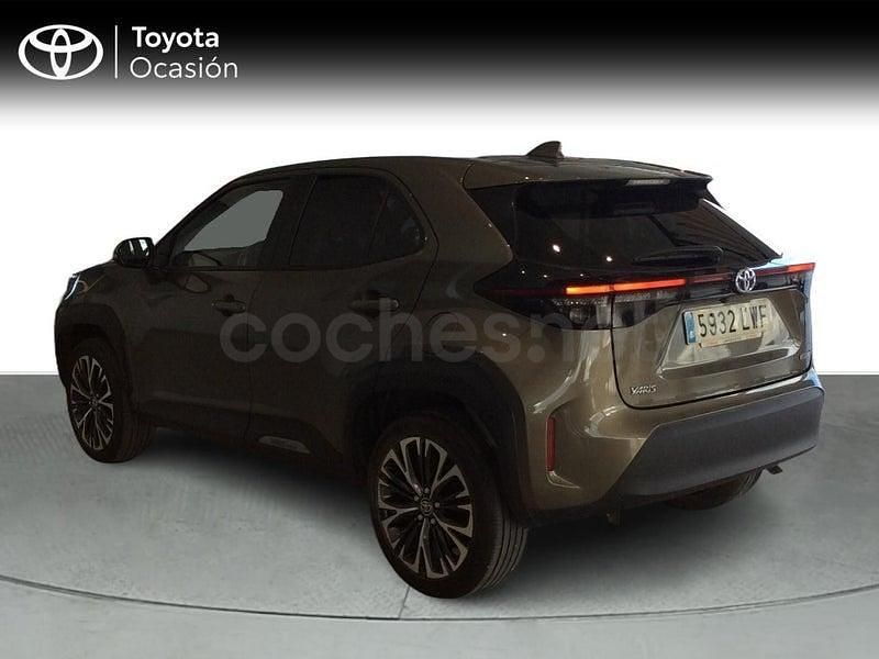 Usado Toyota Yaris Cross Style 116 CV (85 kW) 2022 Verde SUV