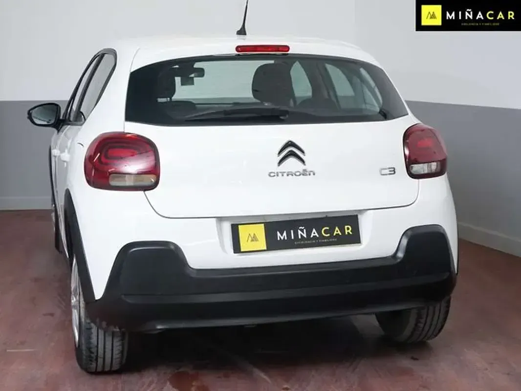 Usado Citroën C3 Feel 99 CV (72 kW) 2019 Blanco Utilitario