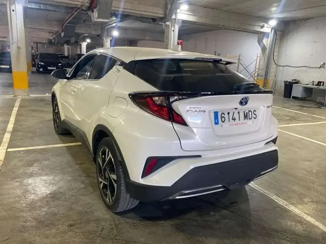 Usado Toyota C-HR Advance 184 CV (135 kW) 2023 Blanco SUV