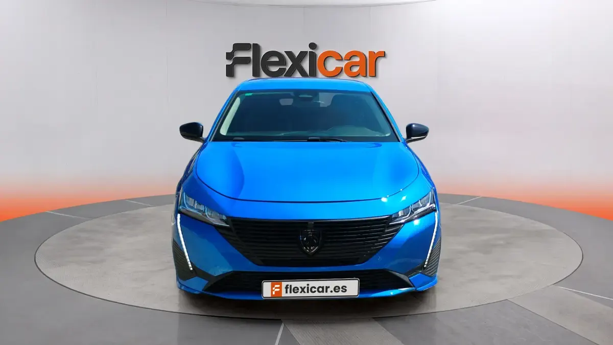 Usado Peugeot 308 Allure 131 CV (96 kW) 2022 Azul Berlina