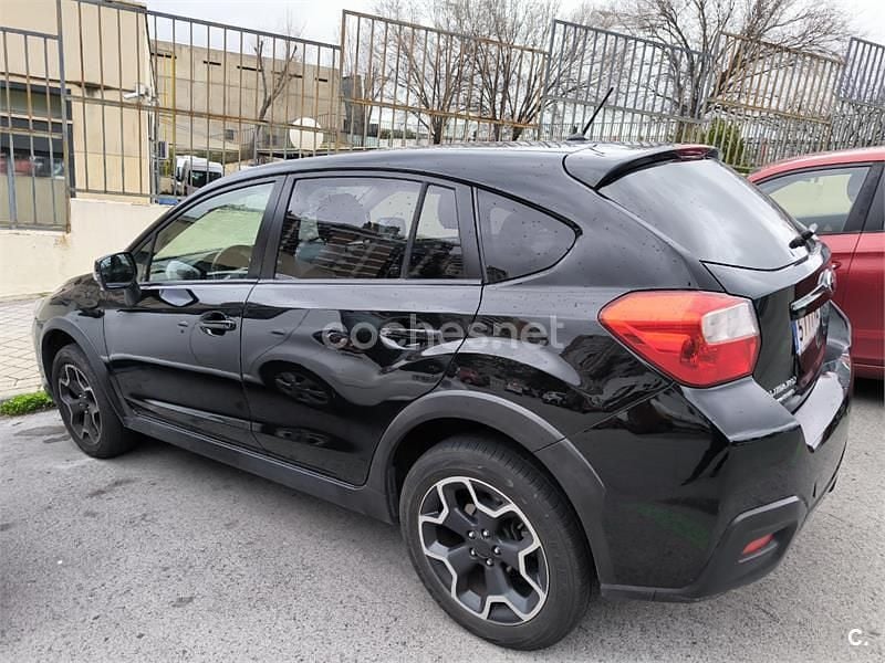 Usado Subaru XV 147 CV (108 kW) 2014 Negro SUV