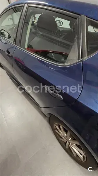 Usado Seat Ibiza I-Tech 90 CV (66 kW) 2013 Azul Berlina