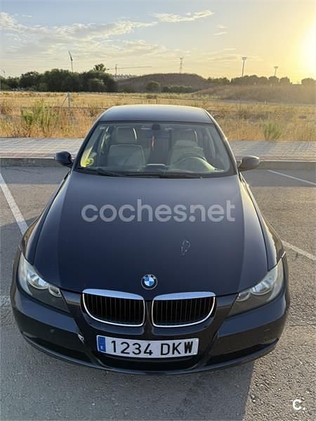 Azul Usado 2005 BMW 320 Berlina | 5800 € (Precio justo) - Imagen 1/4