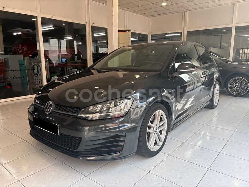 Gris / plata Usado 2015 VW Golf VII GTD Berlina | 16.900 € (Buen precio) - Imagen 1/4