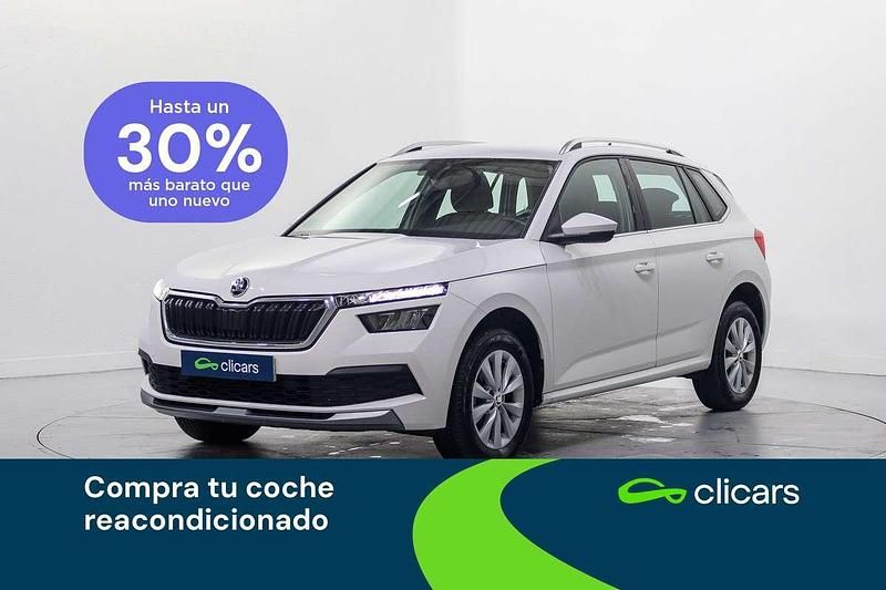 Usado Skoda Kamiq Ambition 110 CV (80 kW) 2021 Blanco SUV
