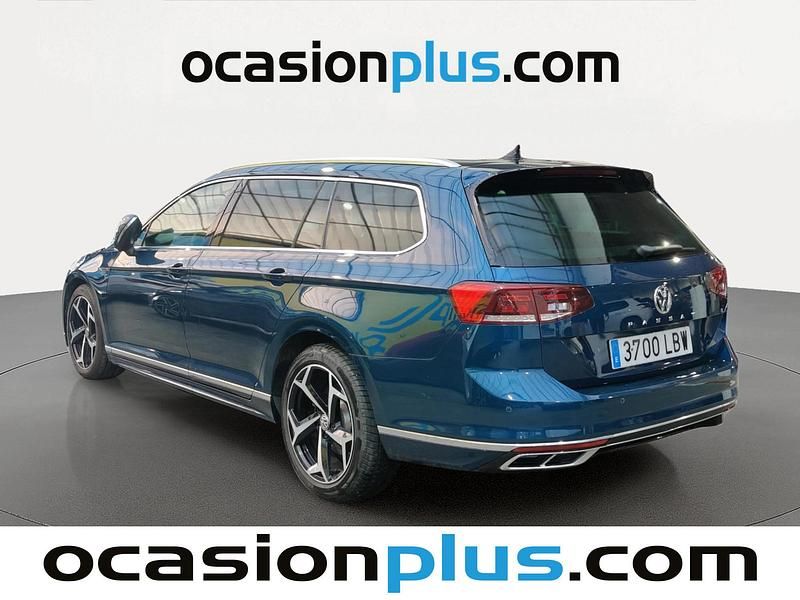 Usado VW Passat R-line 150 CV (110 kW) 2019 Azul Familiar