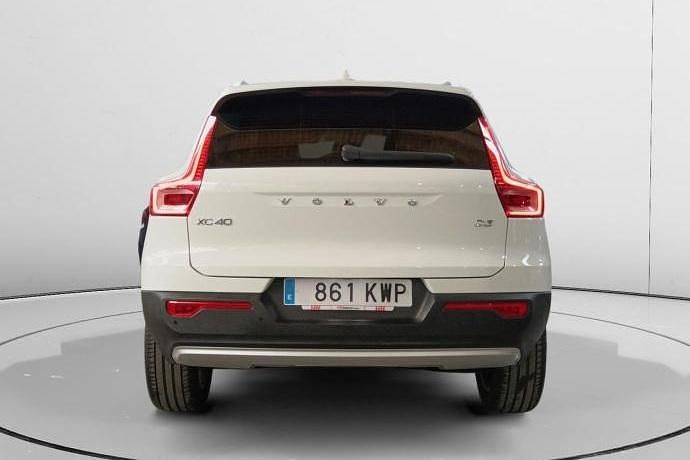 Usado Volvo XC40 Momentum 150 CV (110 kW) 2019 SUV