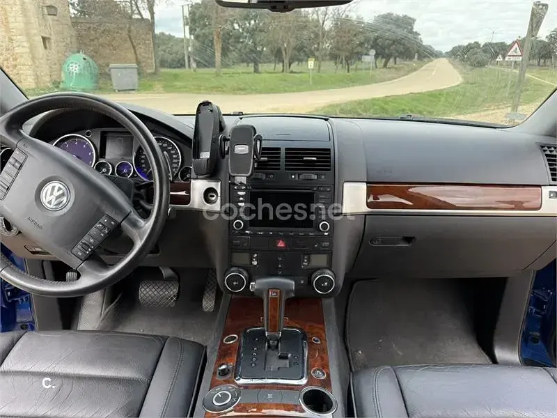 Usado VW Touareg 220 CV (161 kW) 2004 Azul SUV