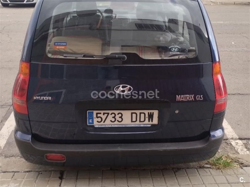 Azul Usado 2004 Hyundai Matrix GLS Monovolumen | 2600 € - Imagen 1/4