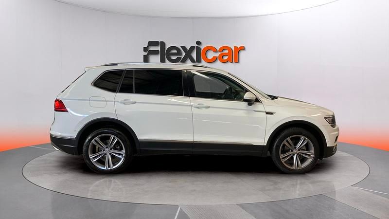 Begagnad VW Tiguan Allspace Sportline 150 HK (110 kW) 2018 Vit SUV