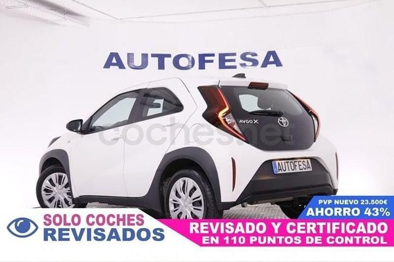Usado Toyota Aygo X 72 CV (52 kW) 2024 Blanco SUV