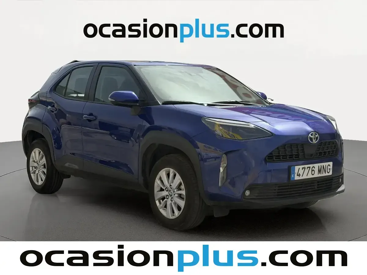 Usado Toyota Yaris Cross Business Edition 116 CV (85 kW) 2024 Azul SUV