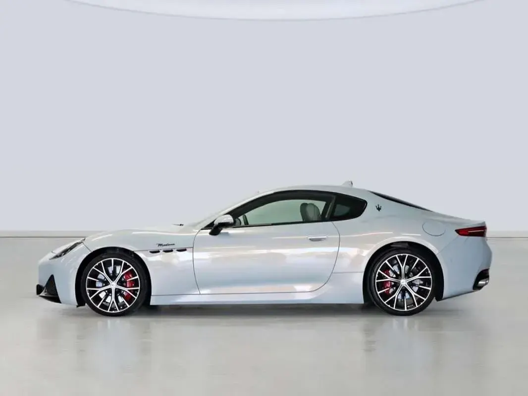 Nuevo Maserati Granturismo 489 CV (359 kW) 2025 Gris Coupe
