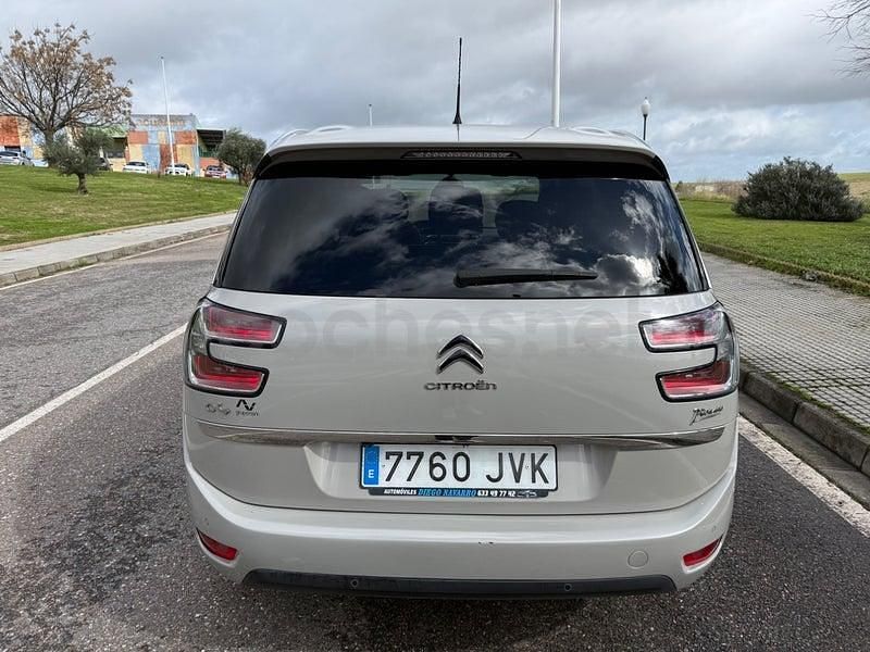 Usado Citroën Grand C4 Picasso Shine 150 CV (110 kW) 2016 Gris / plata Monovolumen
