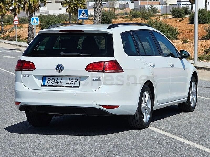 Usado VW Golf VII Advance 110 CV (80 kW) 2017 Blanco Familiar