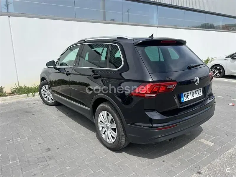Usado VW Tiguan Advance 150 CV (110 kW) 2017 Negro SUV