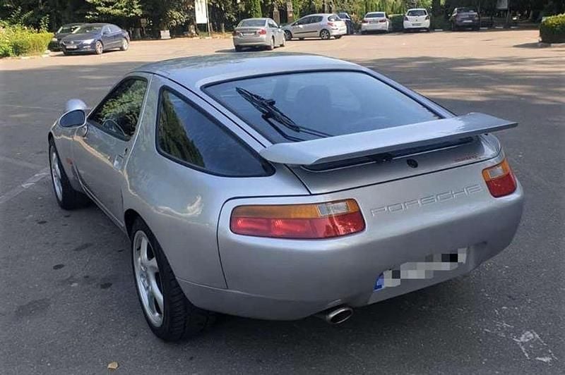 Usado Porsche 928 329 CV (241 kW) 1990 Gris Coupe