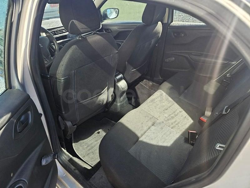 Usado Citroën C-Elysee I Exclusive 92 CV (67 kW) 2013 Gris / plata Berlina