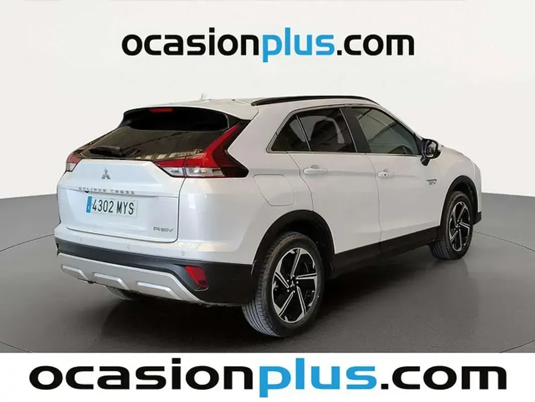 Usado Mitsubishi Eclipse Cross 188 CV (138 kW) 2025 Blanco SUV